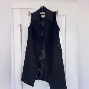 Sleeveless Michael Kors long vest jacket